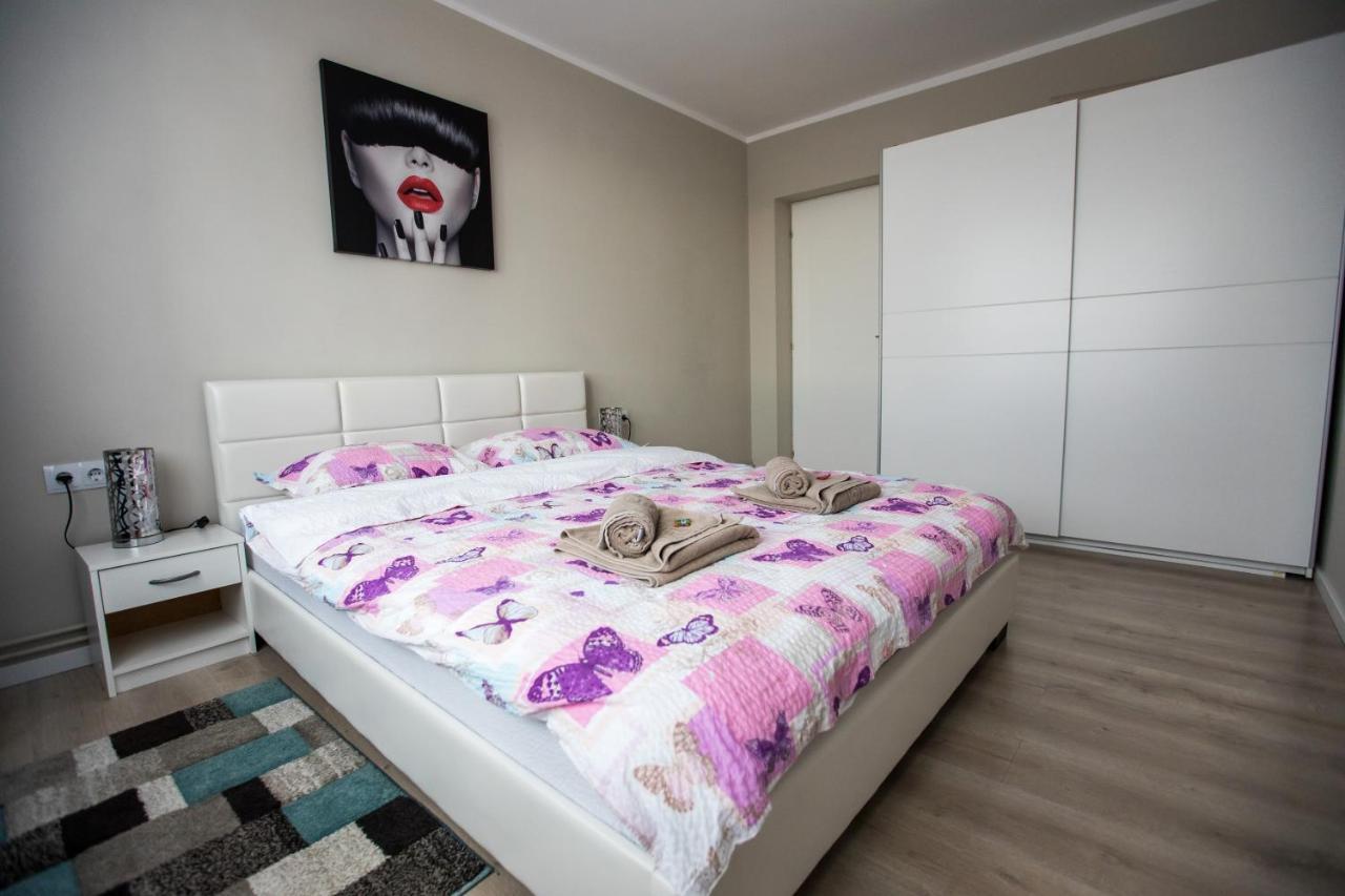 Travel Homzzz Central Apartments - Tusnad Târgu-Mureş Exterior foto
